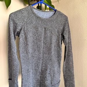Lululemon long sleeve shirt
